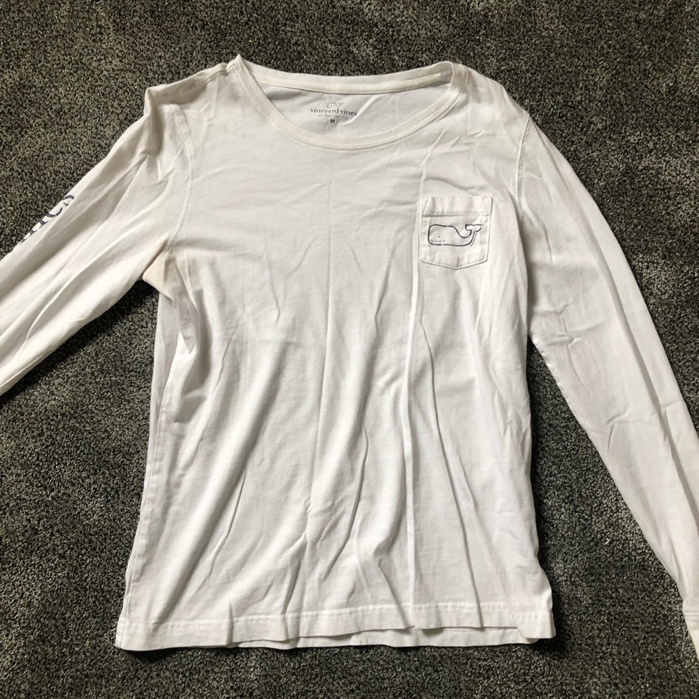 medium vineyard vines long sleeve